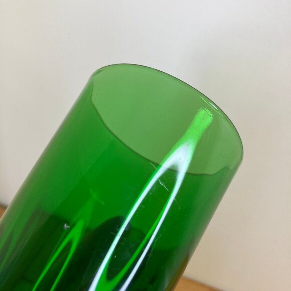 Vereco Green Tumbler Glass Vintage Made in France Set of 2 Glasses 8 oz - Picture 2 of 12